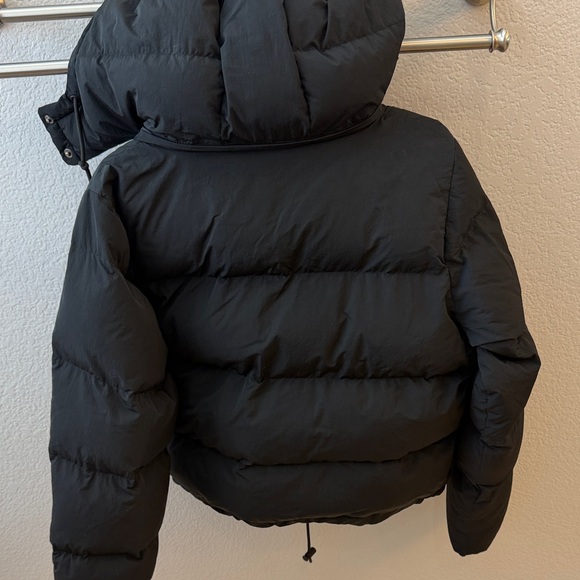 Good American GOOD AMERICAN CROPPED PUFFER JACKET Size 2 - Picture 5 of 7